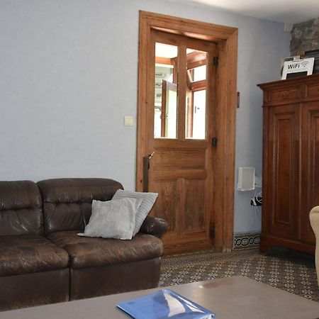 Nice G Te With Private Garden In Br Ly De Pesche Couvin Buitenkant foto